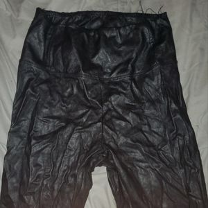 2 for $25! GUC love & fire black faux leather leggings. Small.